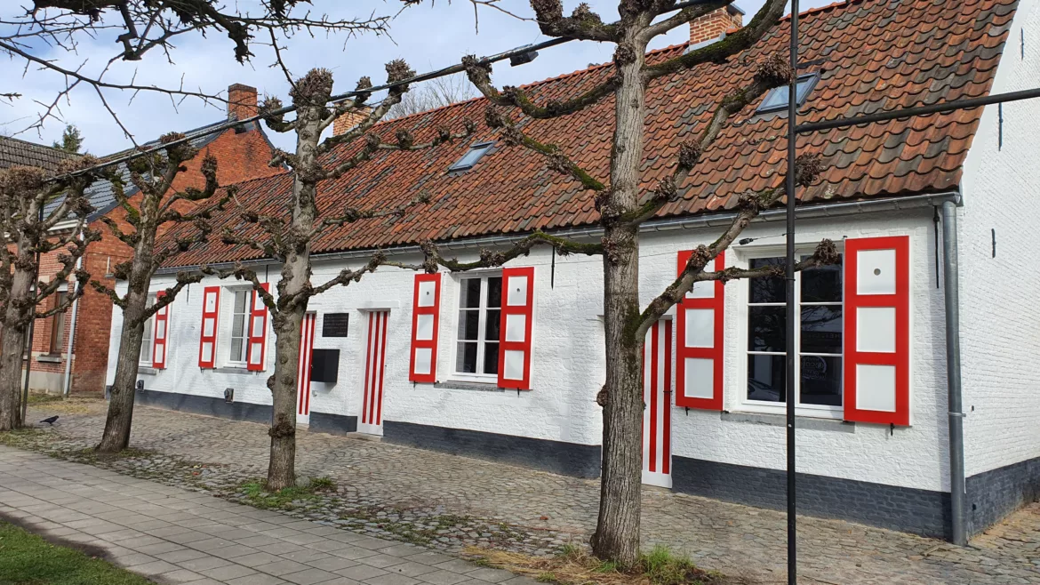 Bezoek de heemhuisjes te ‘s-Gravenwezel